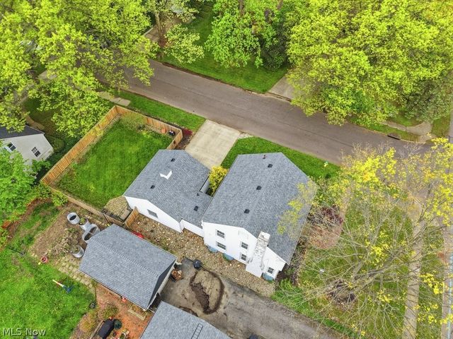 1180 Garman Road, Akron, OH 44313