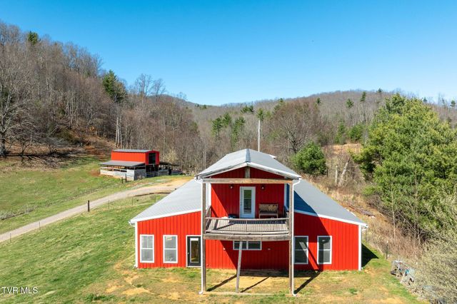 533 Robinson Hollow Lane, Mountain City, TN 37683