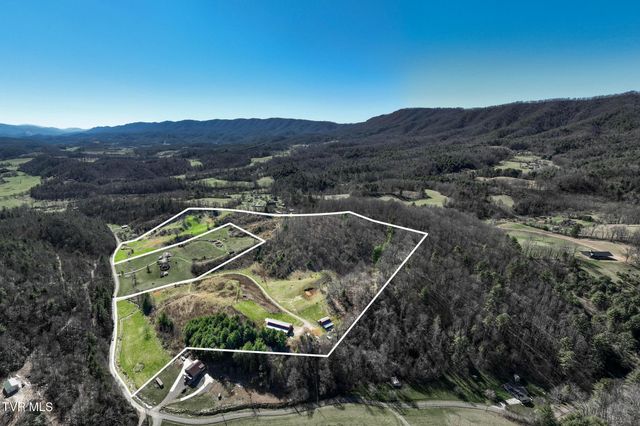 533 Robinson Hollow Lane, Mountain City, TN 37683