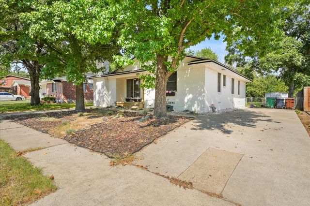 2014 Shawnee Street, Denton, TX 76209