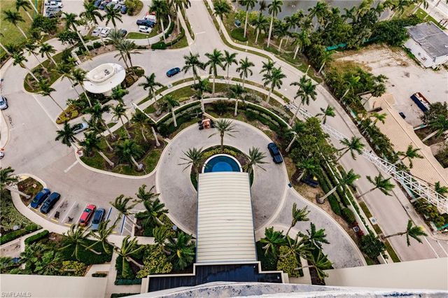 3000 Oasis Grand BLVD 2004, Fort Myers, FL 33916