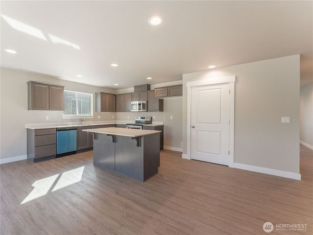 2388 2nd Street SE, East Wenatchee, WA 98802