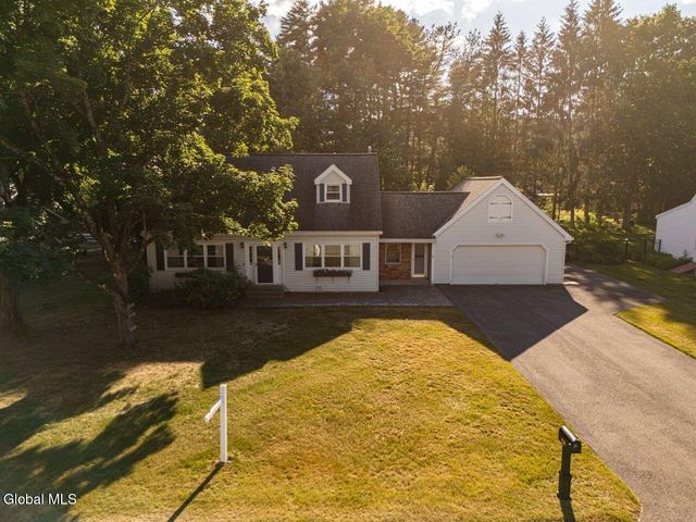 24 Westland Avenue, Queensbury, NY 12804