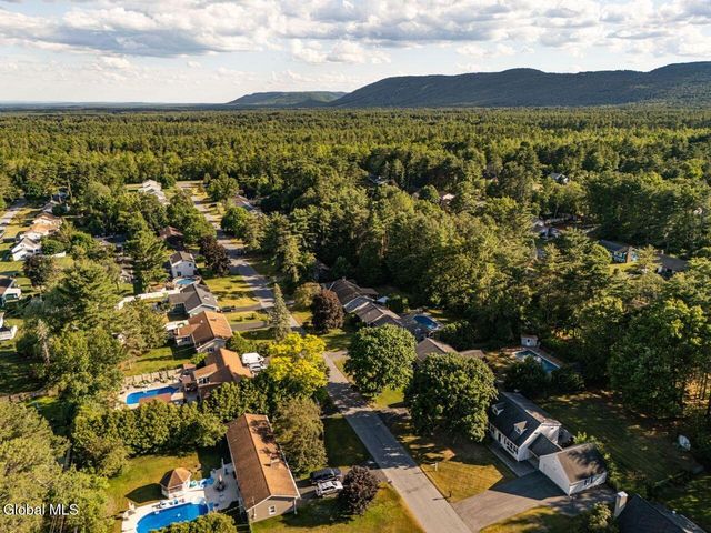 24 Westland Avenue, Queensbury, NY 12804