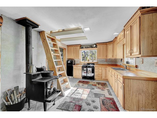 205 Ohler Ct, Jefferson, CO 80456