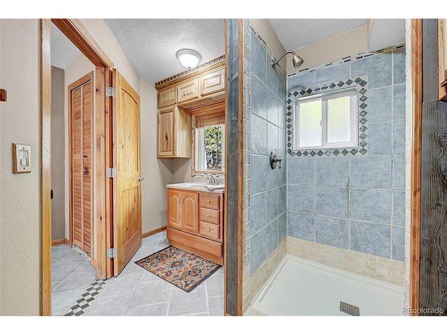 205 Ohler Ct, Jefferson, CO 80456