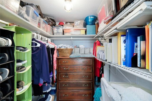 3361 N Key DR 109, North Fort Myers, FL 33903