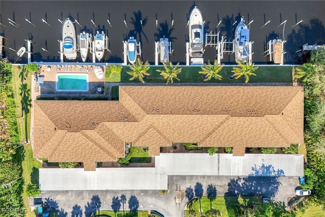 3361 N Key DR 109, North Fort Myers, FL 33903