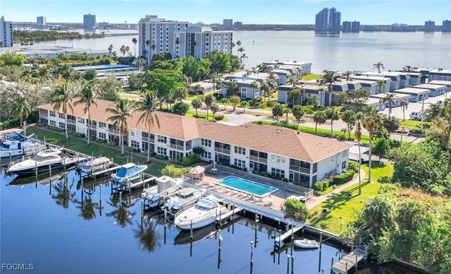 3361 N Key DR 109, North Fort Myers, FL 33903