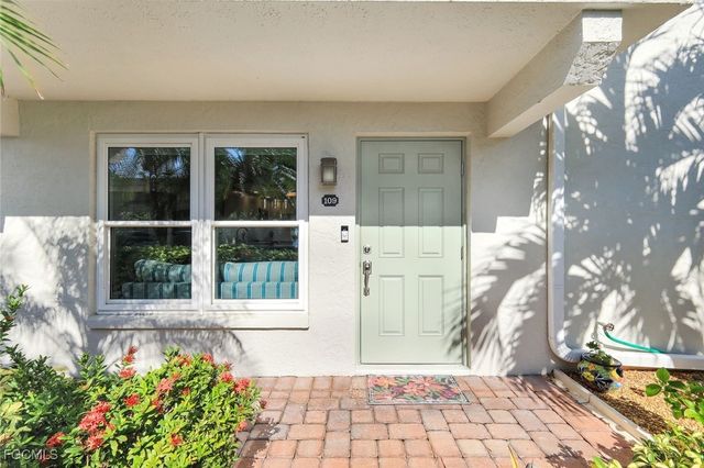 3361 N Key DR 109, North Fort Myers, FL 33903