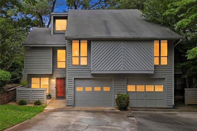 1098 Creatwood Place SE, Smyrna, GA 30080