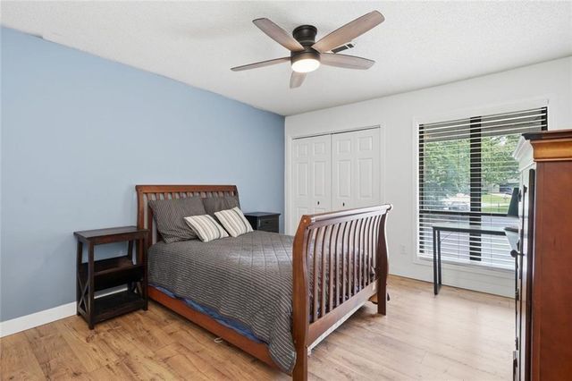 1098 Creatwood Place SE, Smyrna, GA 30080