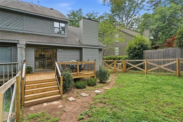 1098 Creatwood Place SE, Smyrna, GA 30080