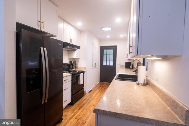 207 MADISON CIR, Locust Grove, VA 22508