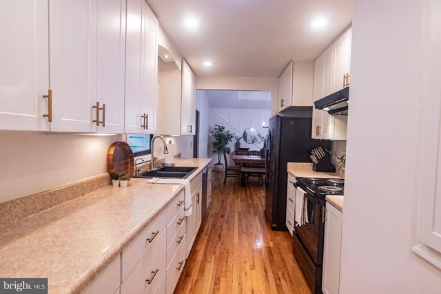 207 MADISON CIR, Locust Grove, VA 22508