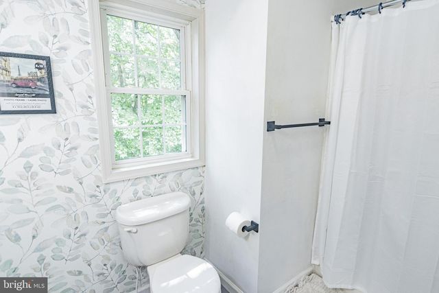 207 MADISON CIR, Locust Grove, VA 22508