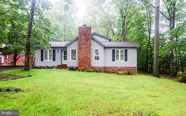 207 MADISON CIR, Locust Grove, VA 22508