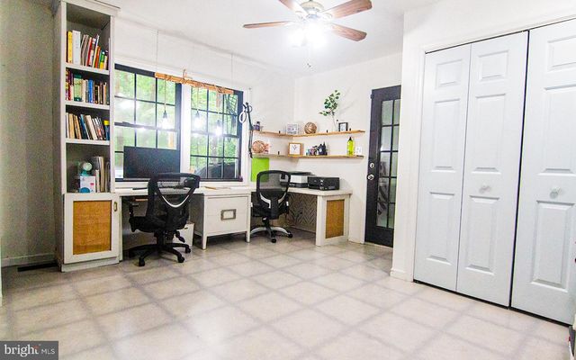 207 MADISON CIR, Locust Grove, VA 22508