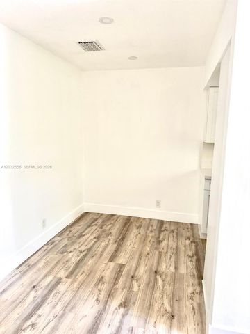 1008 N 18 AVENUE, Lake Worth, FL 33460