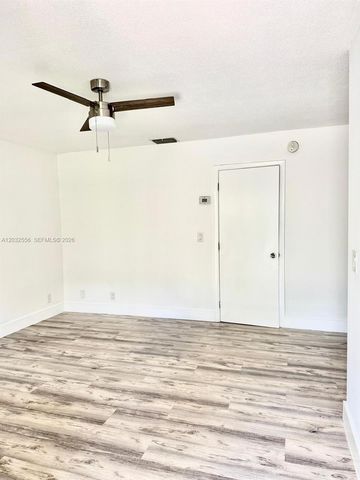 1008 N 18 AVENUE, Lake Worth, FL 33460