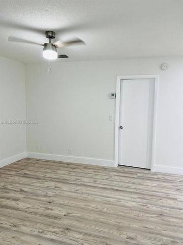 1008 N 18 AVENUE, Lake Worth, FL 33460