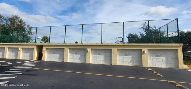 134 Starboard Lane 202, Merritt Island, FL 32953