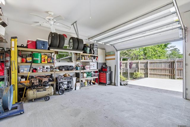 28025 Foxfire Ave, Walker, LA 70785