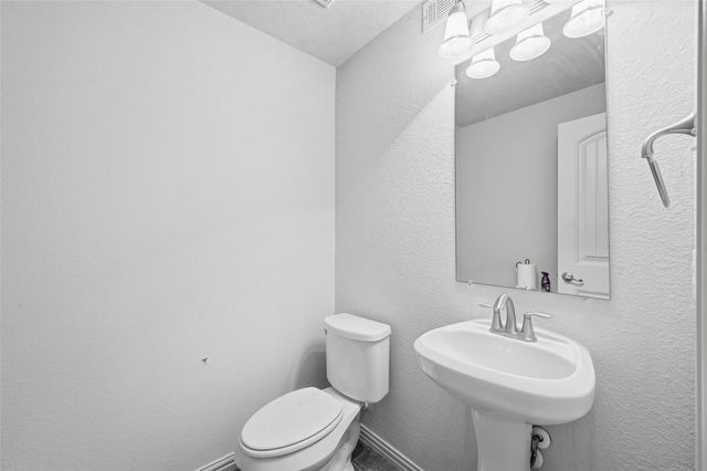 6913 Sandshell Boulevard, Fort Worth, TX 76137