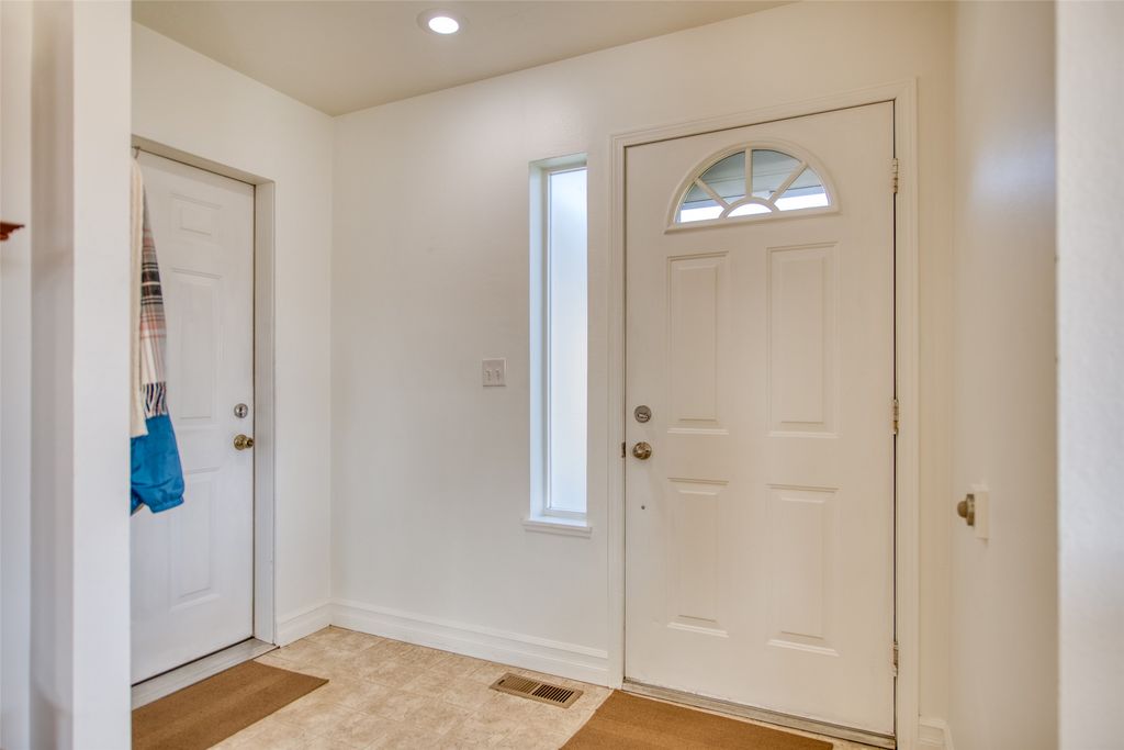 105 Rosewood Court, Hamilton, MT 59840 photo 4