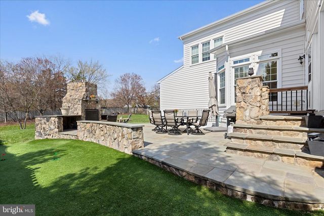 25057 GAZELLE CT, Chantilly, VA 20152