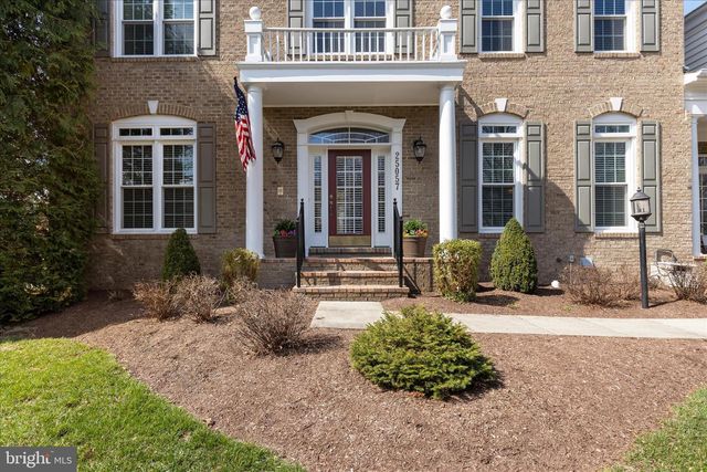 25057 GAZELLE CT, Chantilly, VA 20152