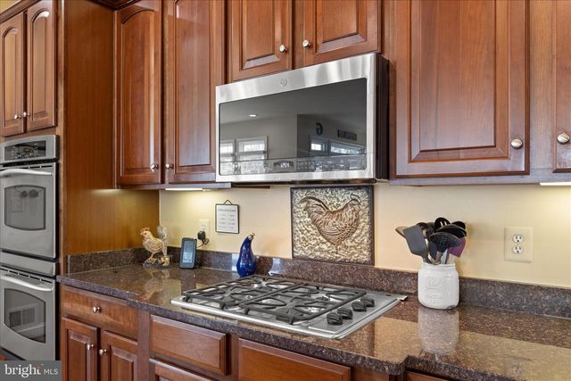 25057 GAZELLE CT, Chantilly, VA 20152