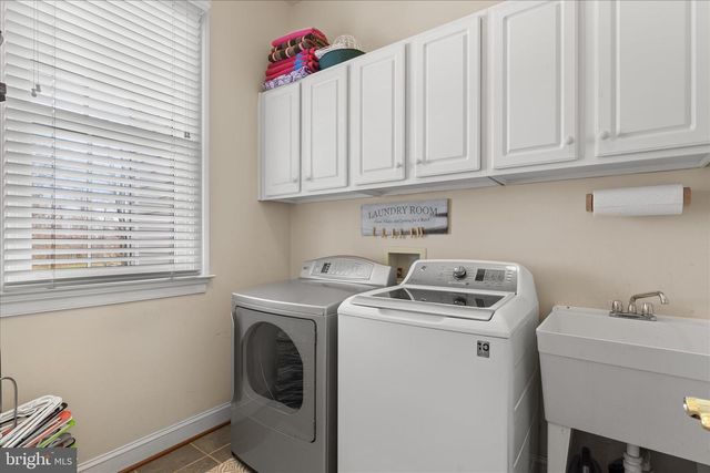 25057 GAZELLE CT, Chantilly, VA 20152