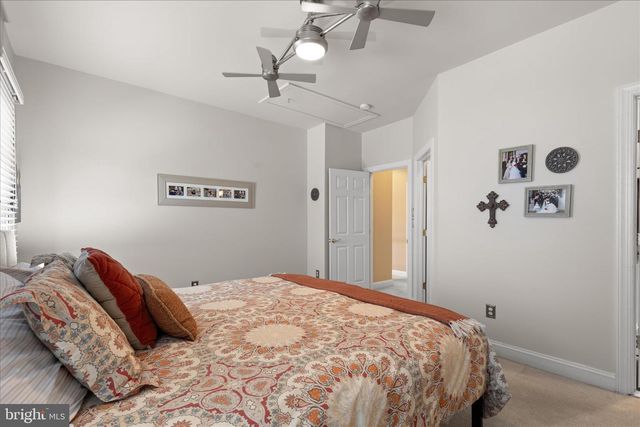 25057 GAZELLE CT, Chantilly, VA 20152