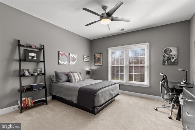 25057 GAZELLE CT, Chantilly, VA 20152