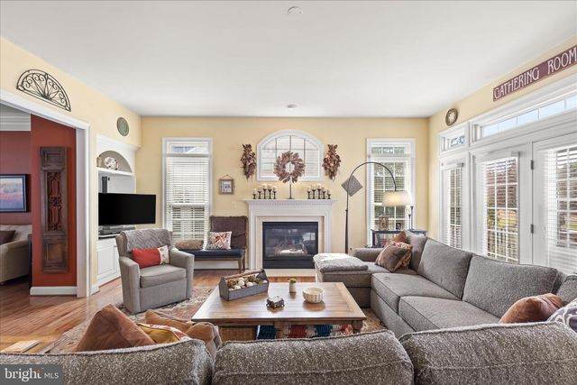 25057 GAZELLE CT, Chantilly, VA 20152