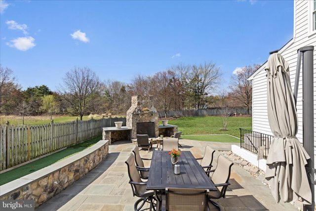 25057 GAZELLE CT, Chantilly, VA 20152