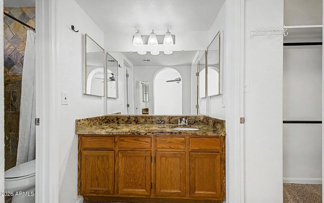1025 E HIGHLAND Avenue 32, Phoenix, AZ 85014