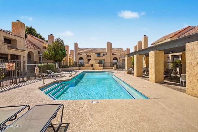 1025 E HIGHLAND Avenue 32, Phoenix, AZ 85014