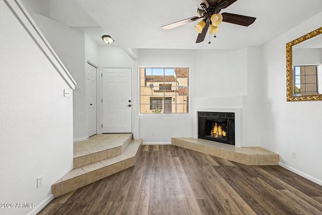 1025 E HIGHLAND Avenue 32, Phoenix, AZ 85014