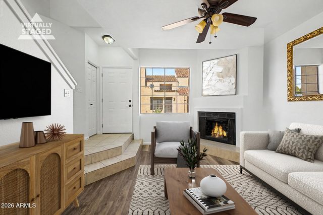 1025 E HIGHLAND Avenue 32, Phoenix, AZ 85014