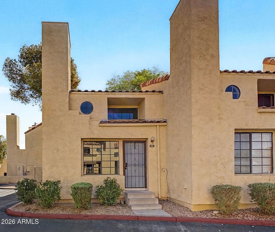 1025 E HIGHLAND Avenue 32, Phoenix, AZ 85014