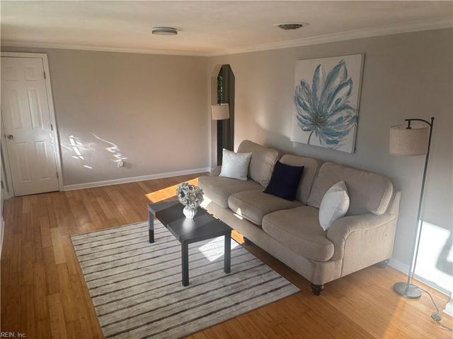 287 Toy AVE, Virginia Beach, VA 23462