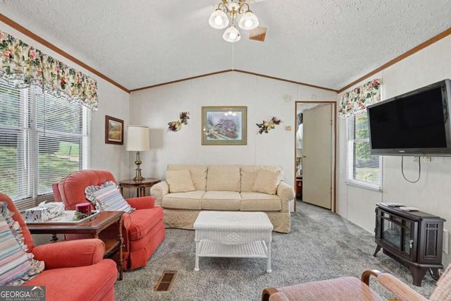 620 Hamilton Drive, Hiawassee, GA 30546