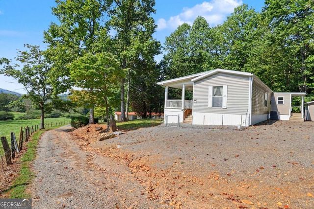 620 Hamilton Drive, Hiawassee, GA 30546