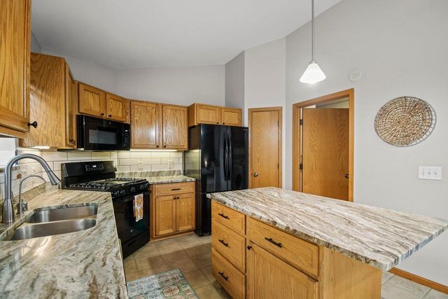 250 Wind Stone Drive, Madison, WI 53718