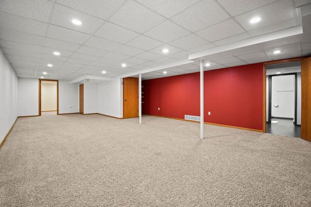 250 Wind Stone Drive, Madison, WI 53718