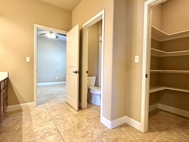 1116 Norfolk Ln, Kerrville, TX 78028