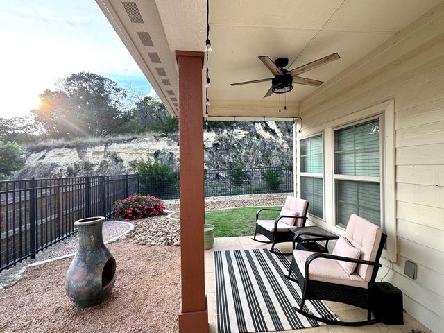 1116 Norfolk Ln, Kerrville, TX 78028