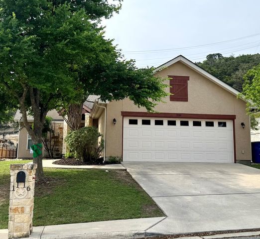 1116 Norfolk Ln, Kerrville, TX 78028